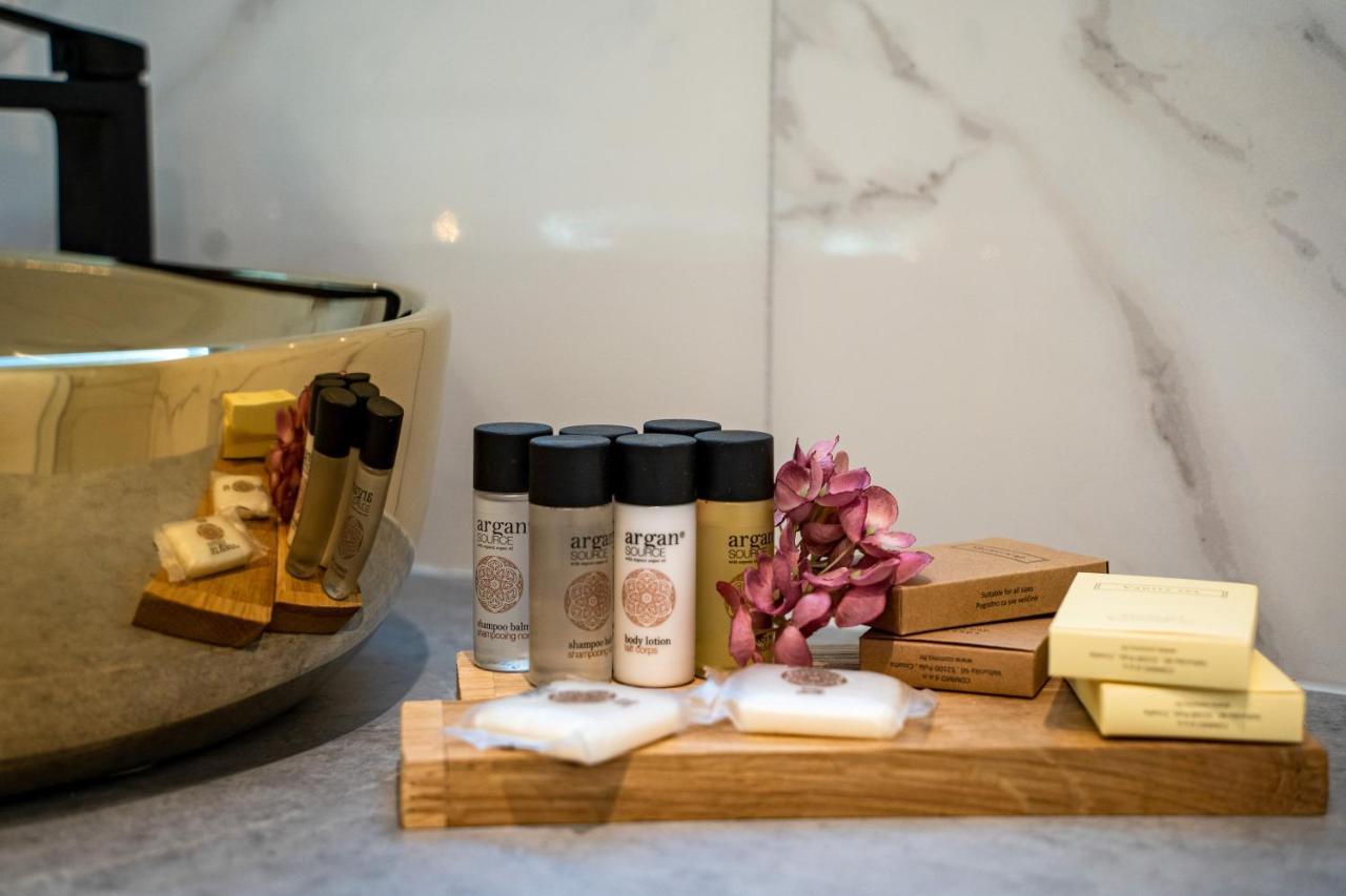 Deluxe Apartments Franjkovic Seliste Dreznicko Ngoại thất bức ảnh