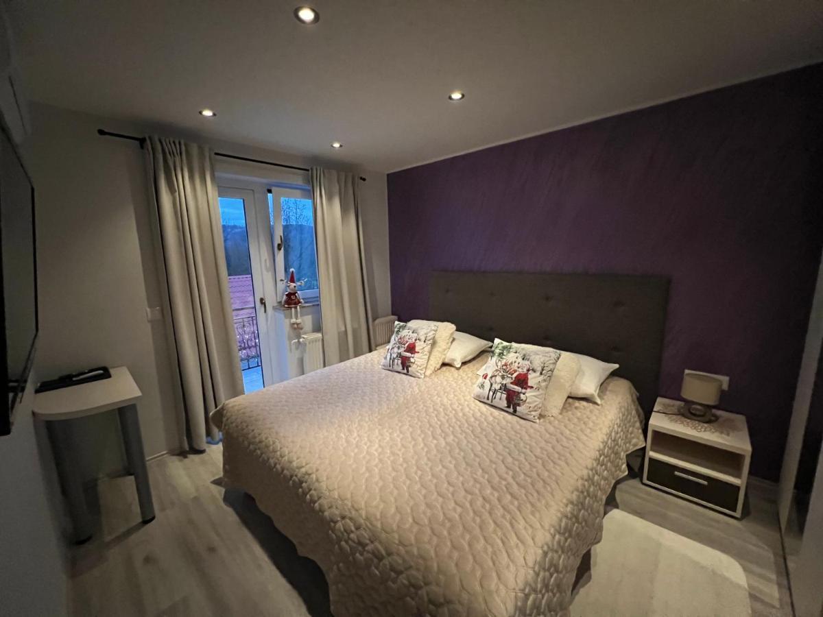 Deluxe Apartments Franjkovic Seliste Dreznicko Ngoại thất bức ảnh